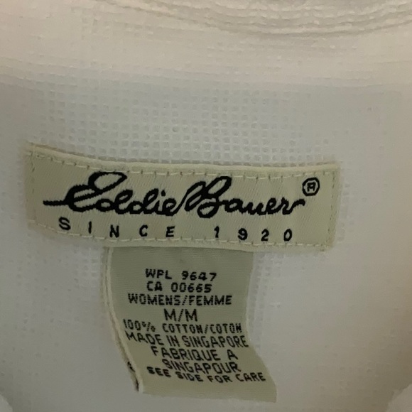 Women’s blouse by Eddie Bauer. Size Medium - Picture 6 of 6